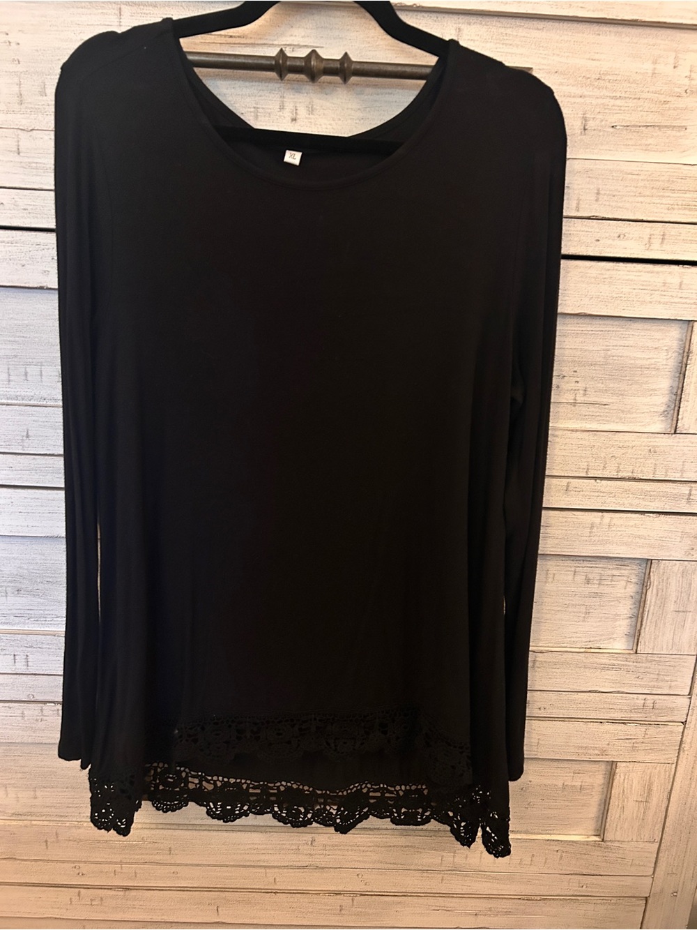 Women's Black Long-Sleeve Lace Hem Top